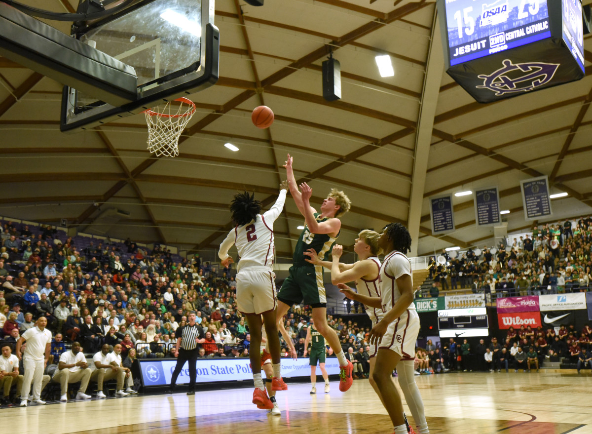 Jesuit Central Catholic 6A Oregon boys basketball quarterfinal 2024 Taylor Balkom 06